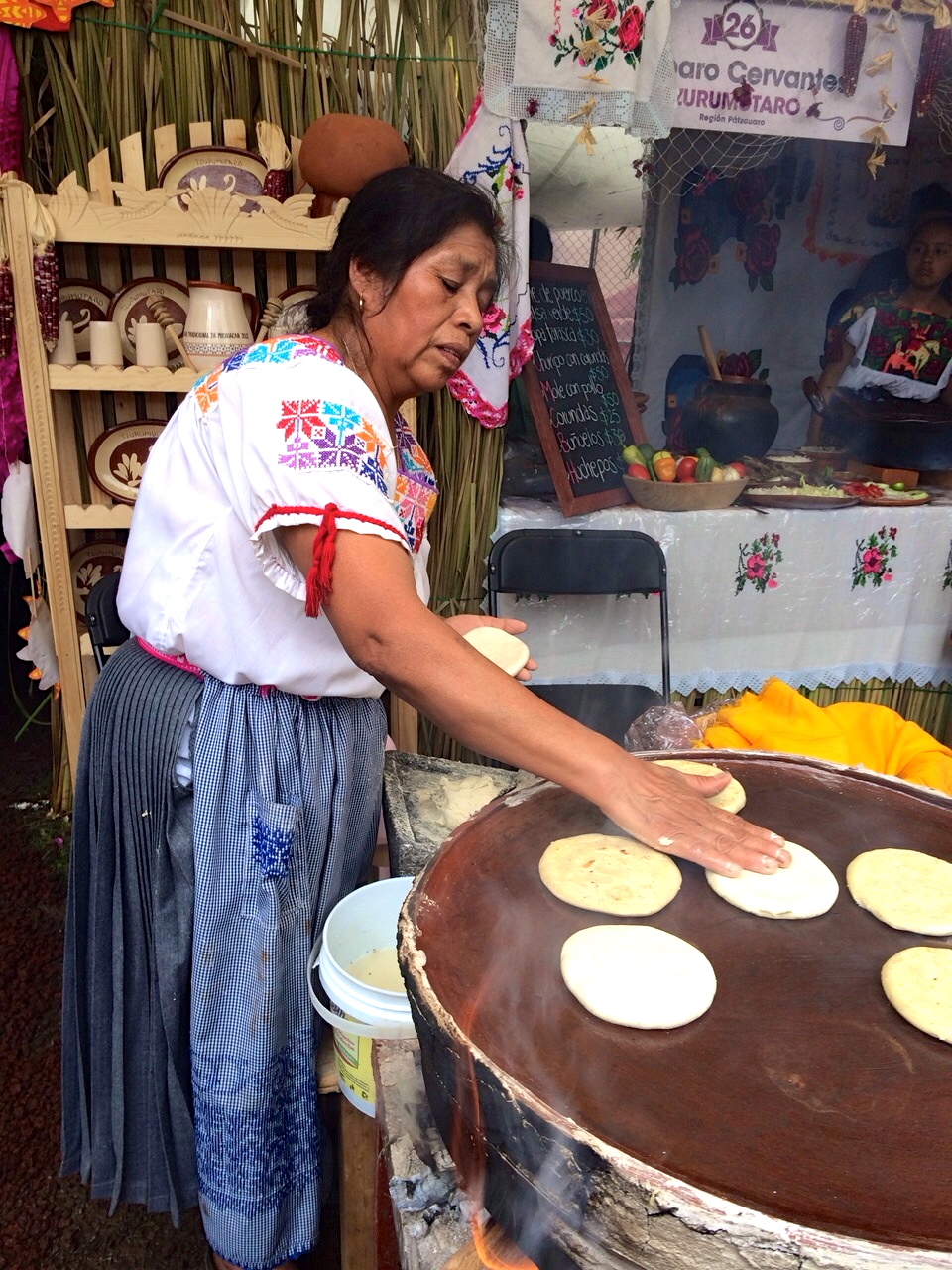 IF-morelia-cocinera tradicional mexicana